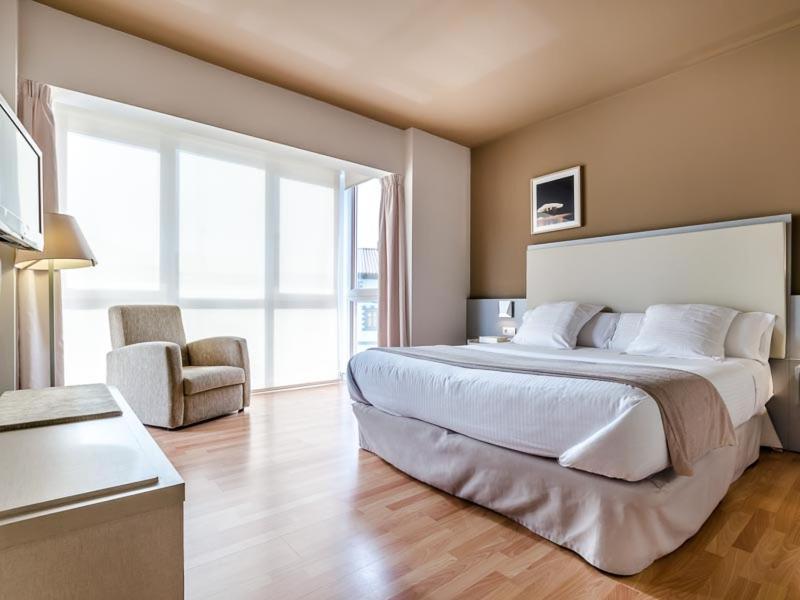 Hotel Nagusi Мургуия Экстерьер фото